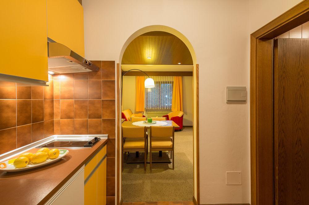 Apparthotel Residende Pircher Bolzano Luaran gambar