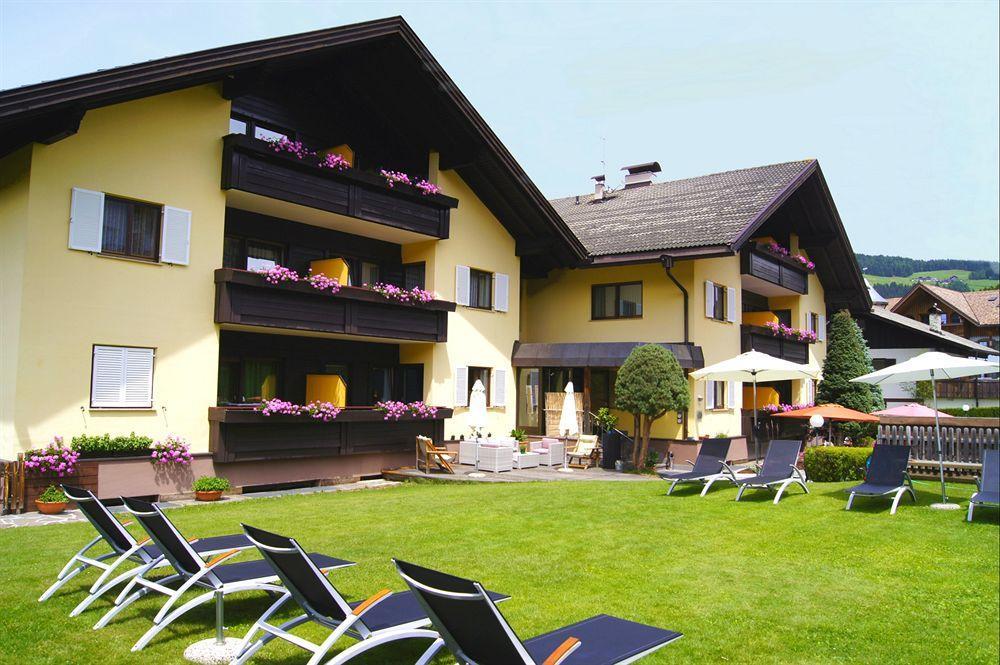 Apparthotel Residende Pircher Bolzano Luaran gambar