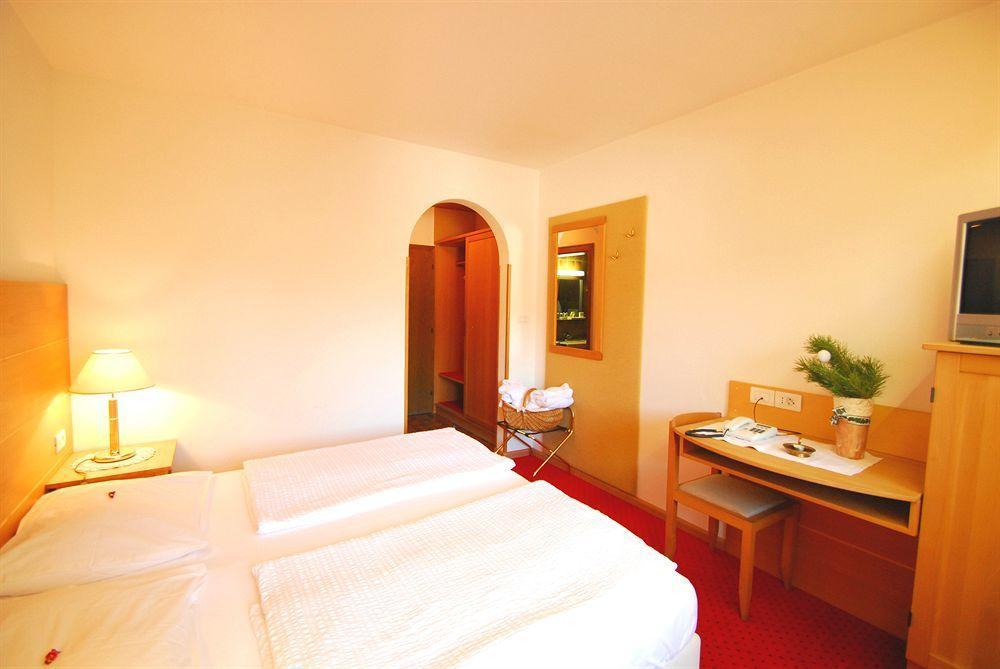 Apparthotel Residende Pircher Bolzano Luaran gambar