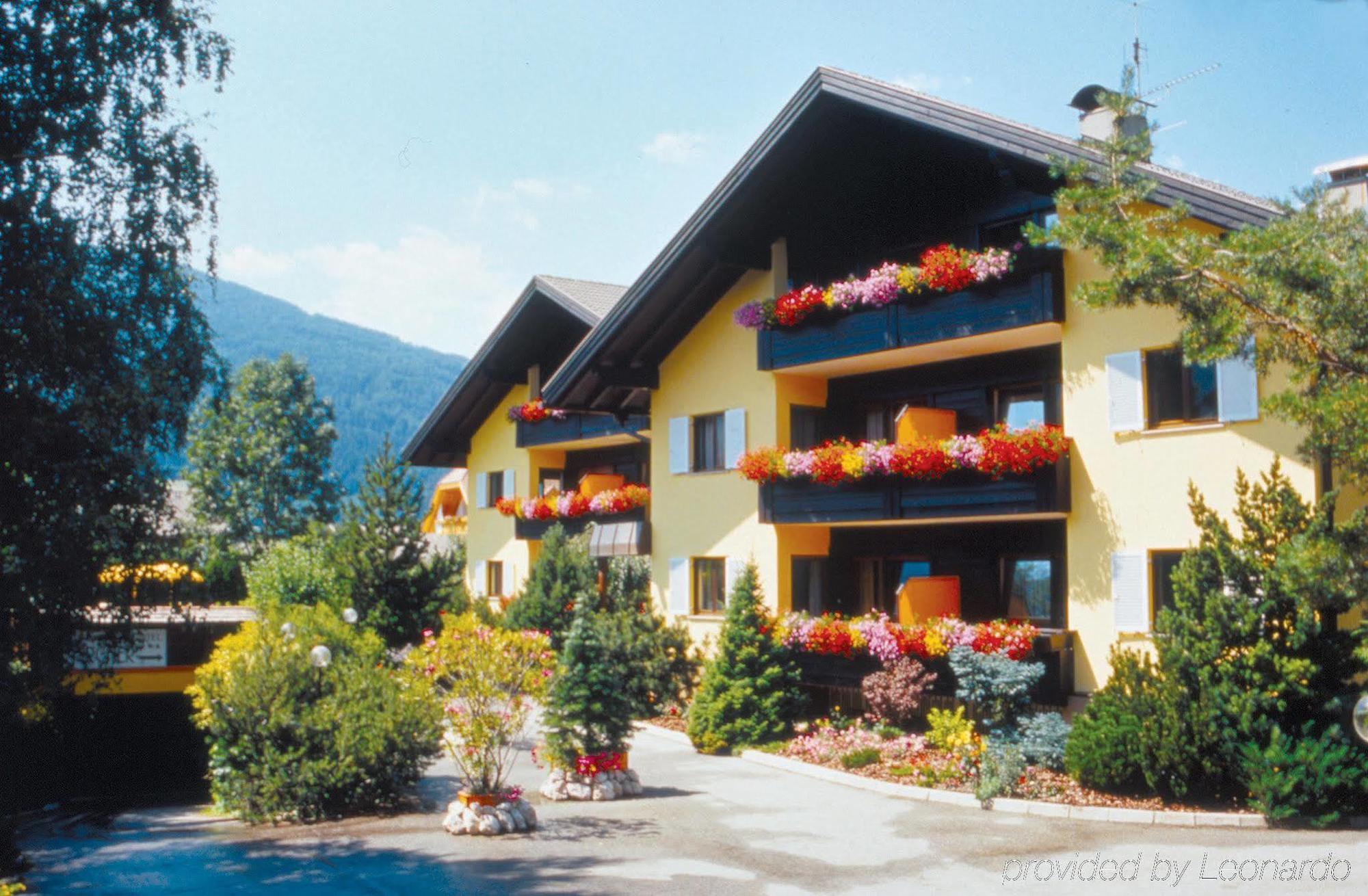 Apparthotel Residende Pircher Bolzano Luaran gambar